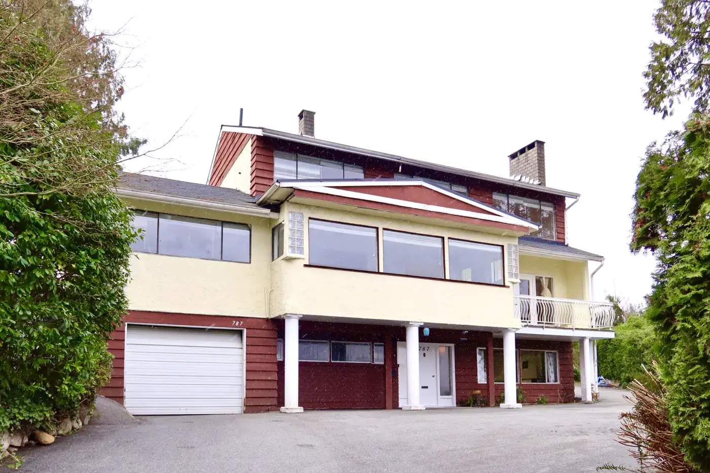Roslyn Blvd, North Vancouver, BC V7G1P4_Garden Suite