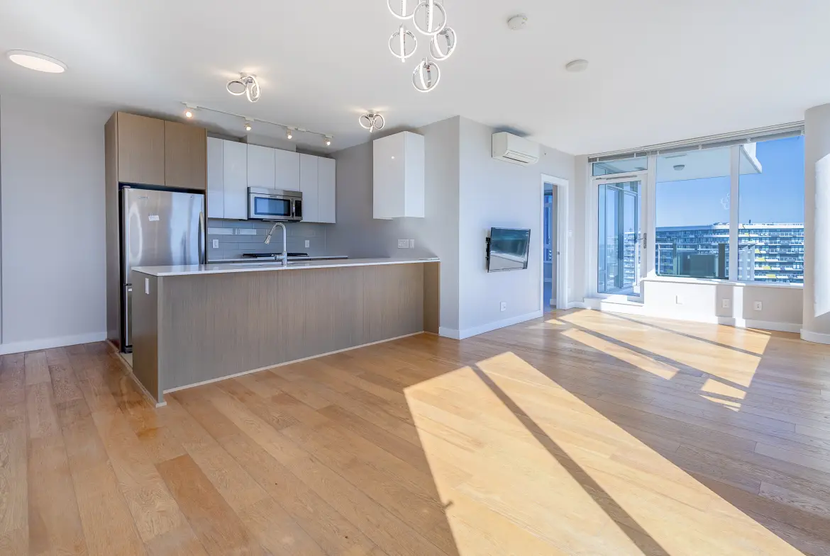 Elmbridge Way, Richmond BC V7C 0A5
