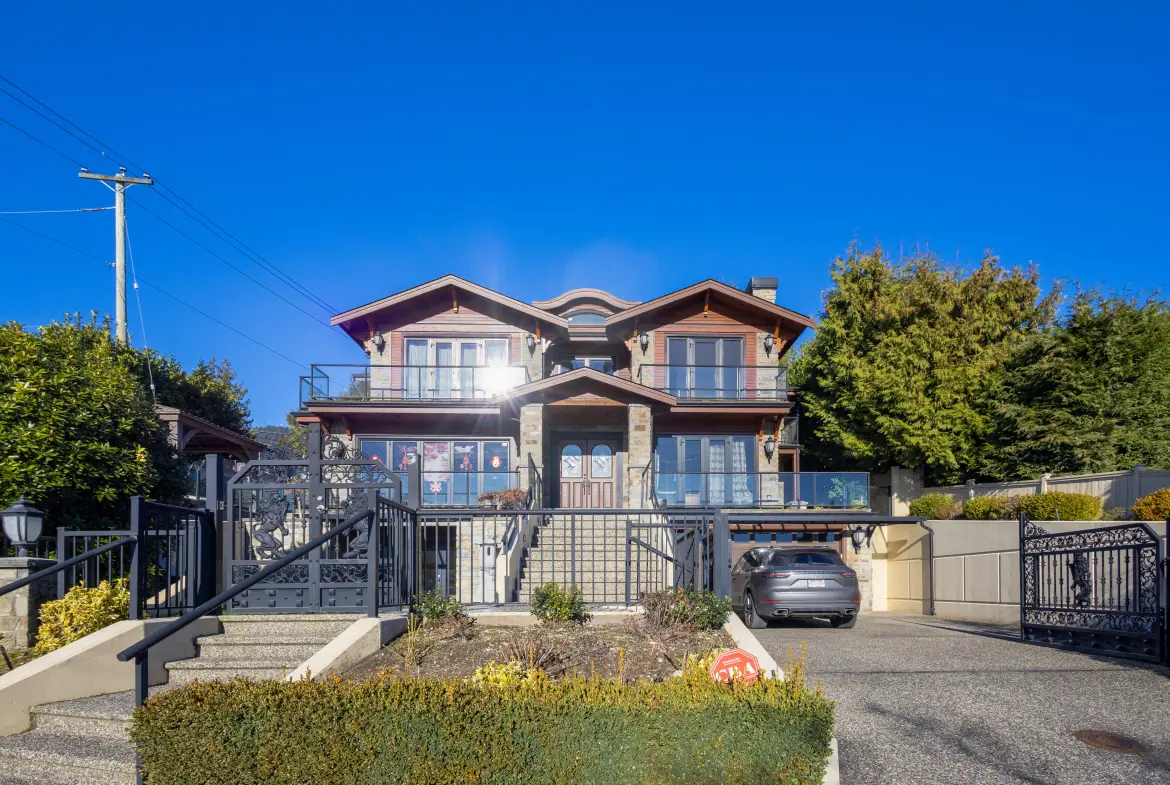 Garden suite Palmerston Avenue, West Vancouver BC V7V 2V7