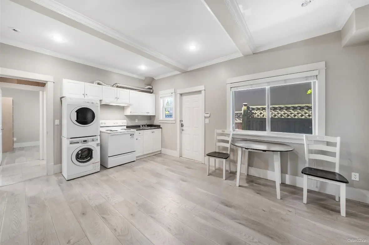 Walton Road, Richmond, BC V7C 2L7