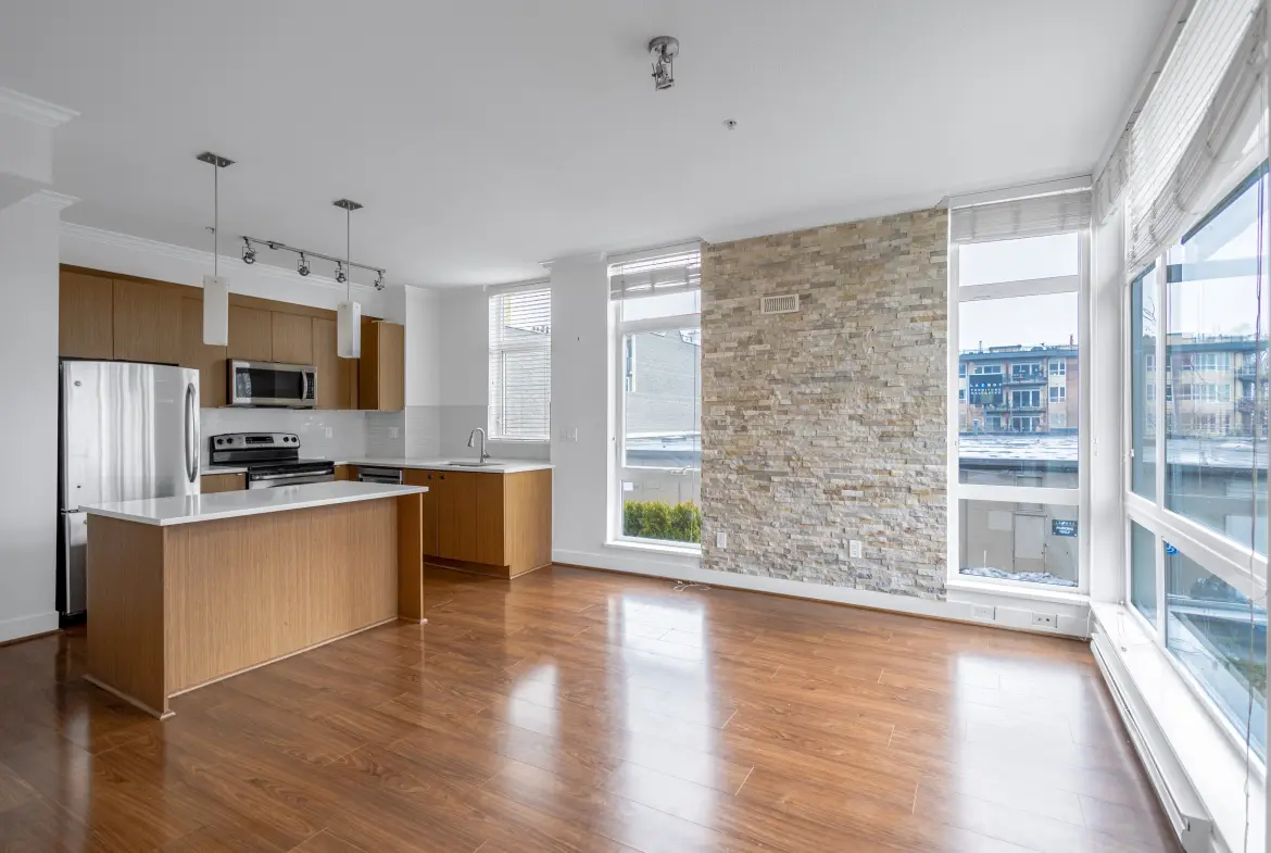 W 15th Street, North Vancouver BC V7M 0B8