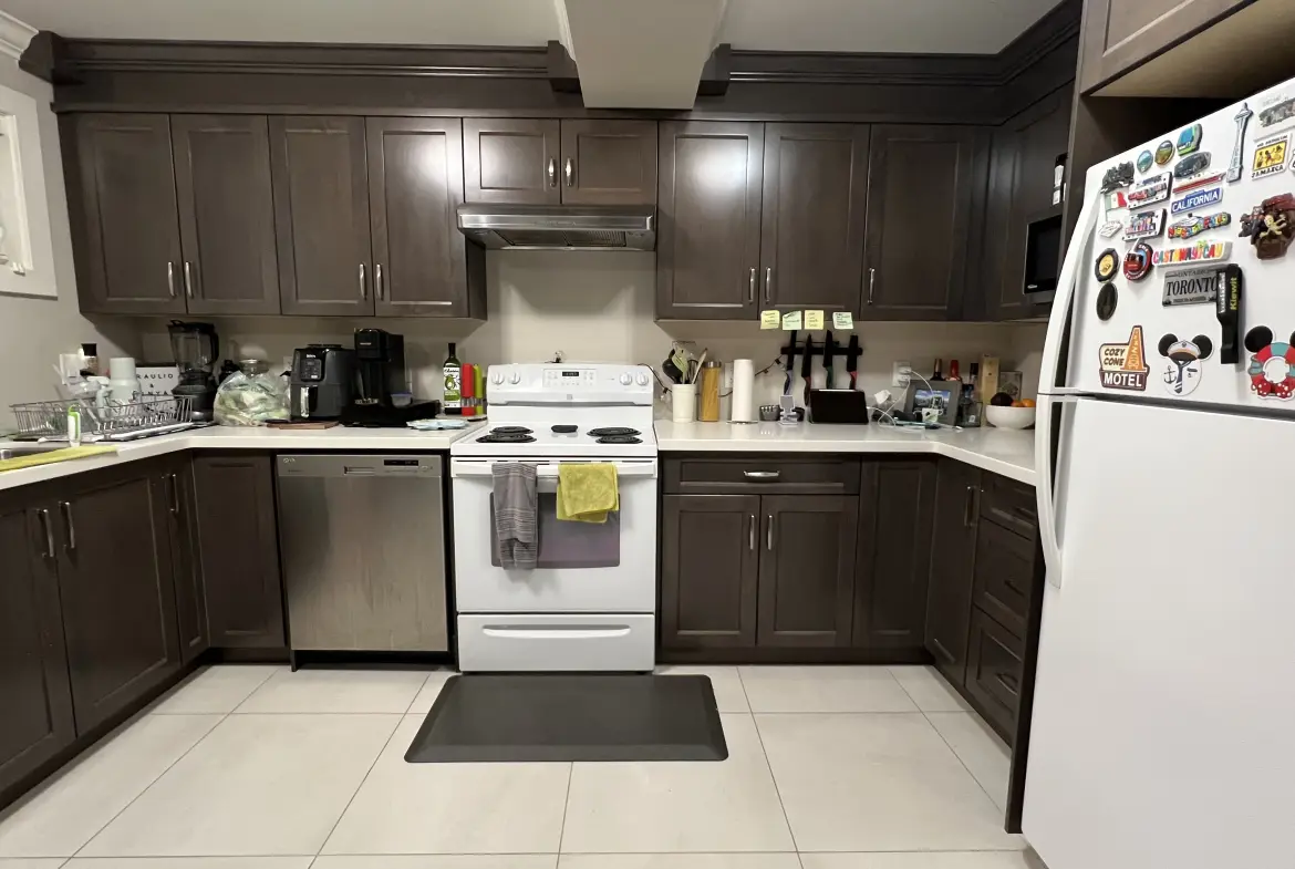 1719 London Street, New Westminster BC V3M 3C9