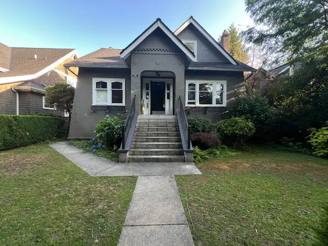 W 14th Avenue, Vancouver BC V6K 2W5