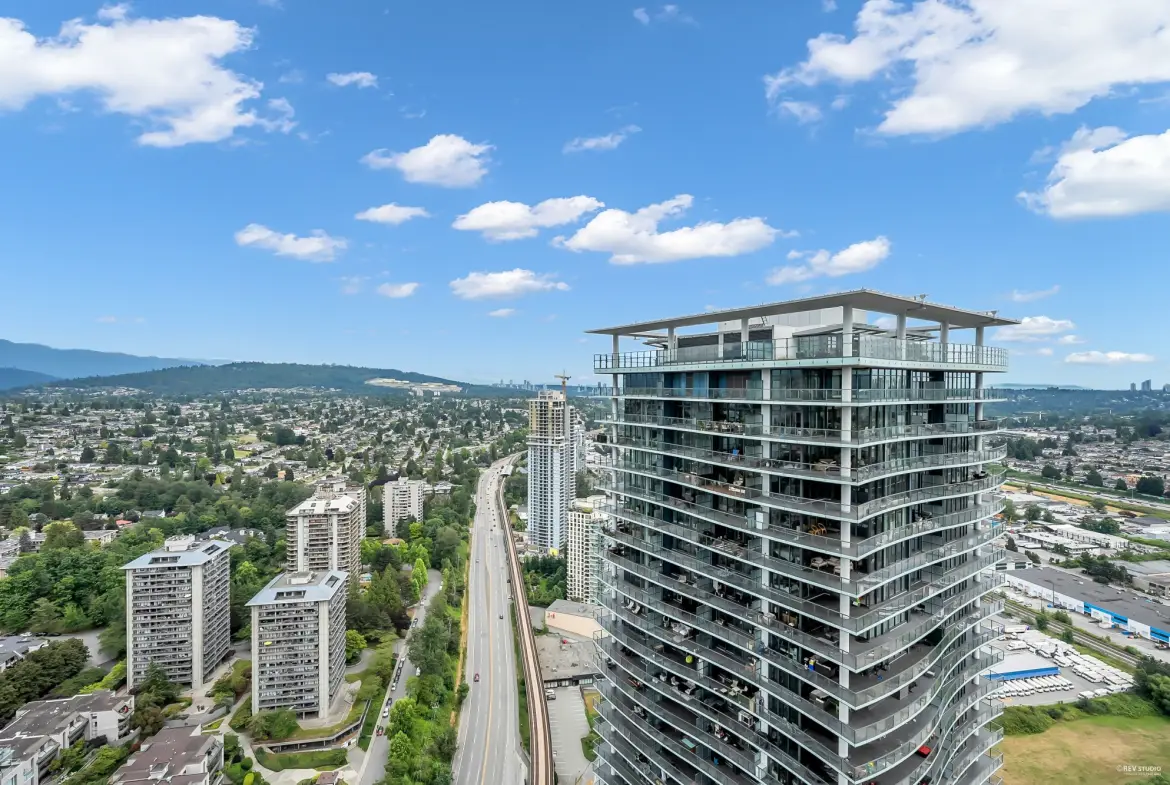Lougheed Highway, Burnaby BC V5C 0N1