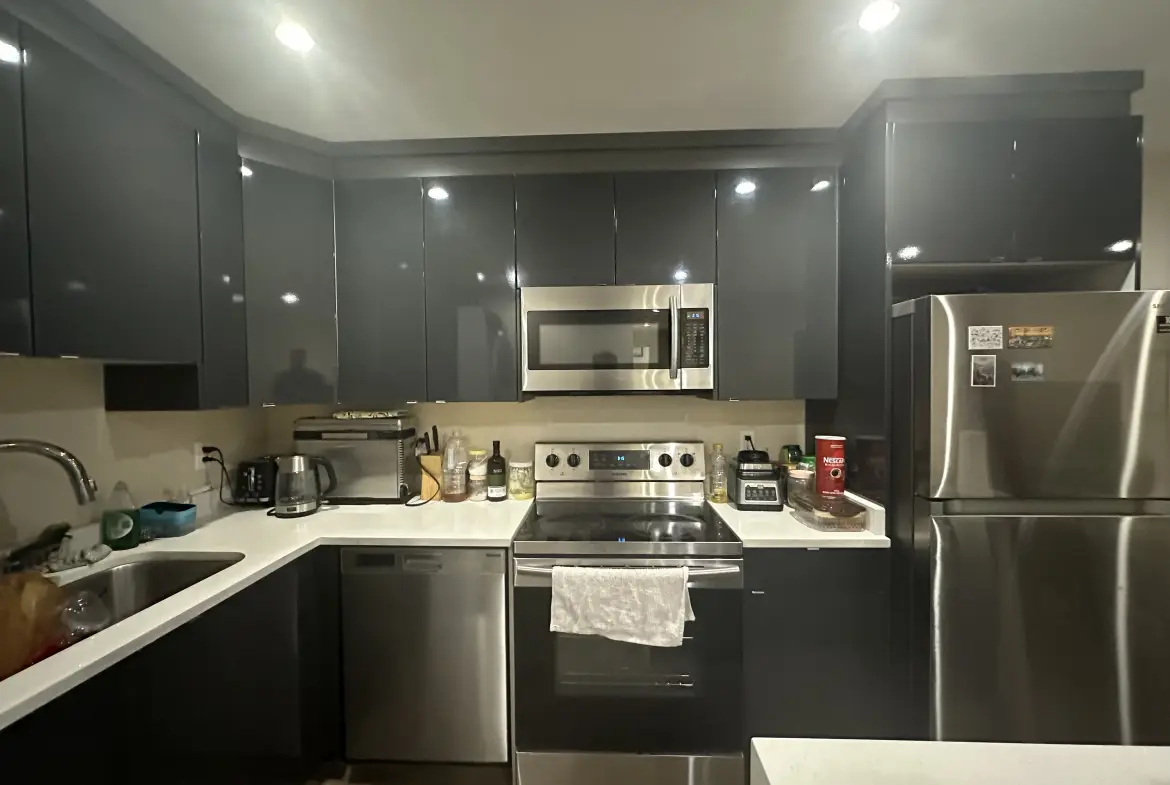 Howard Avenue, Burnaby BC V5B 3S4