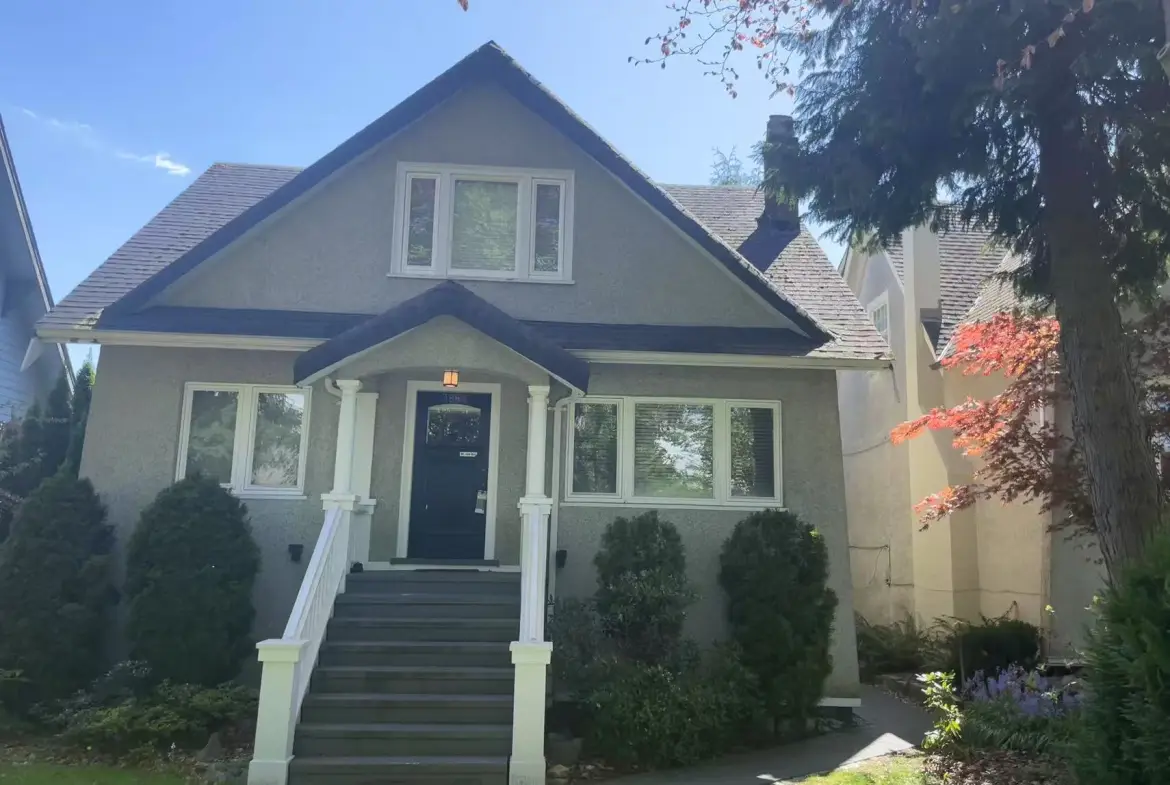 West 20th Avenue, W Vancouver, BC V6S 1G2