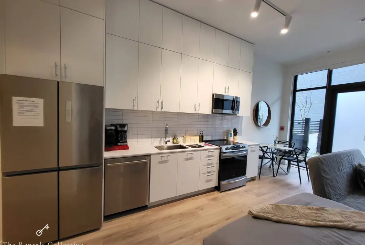 1st Street West, North Vancouver BC V7M 1B5