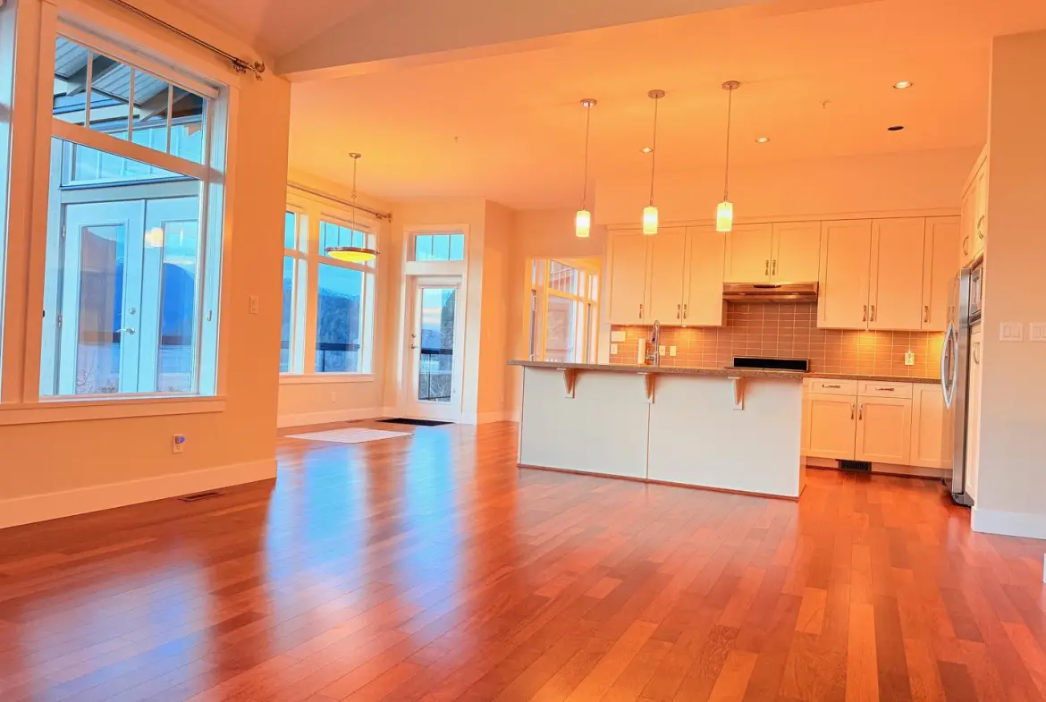 760 OCEAN CREST DRIVE K, BC FURRY CREEK