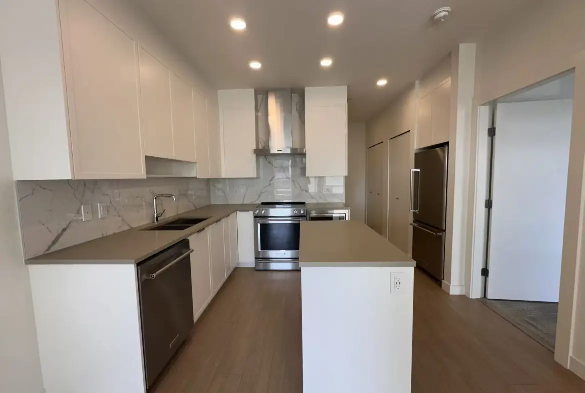 18th Street, Burnaby, BC