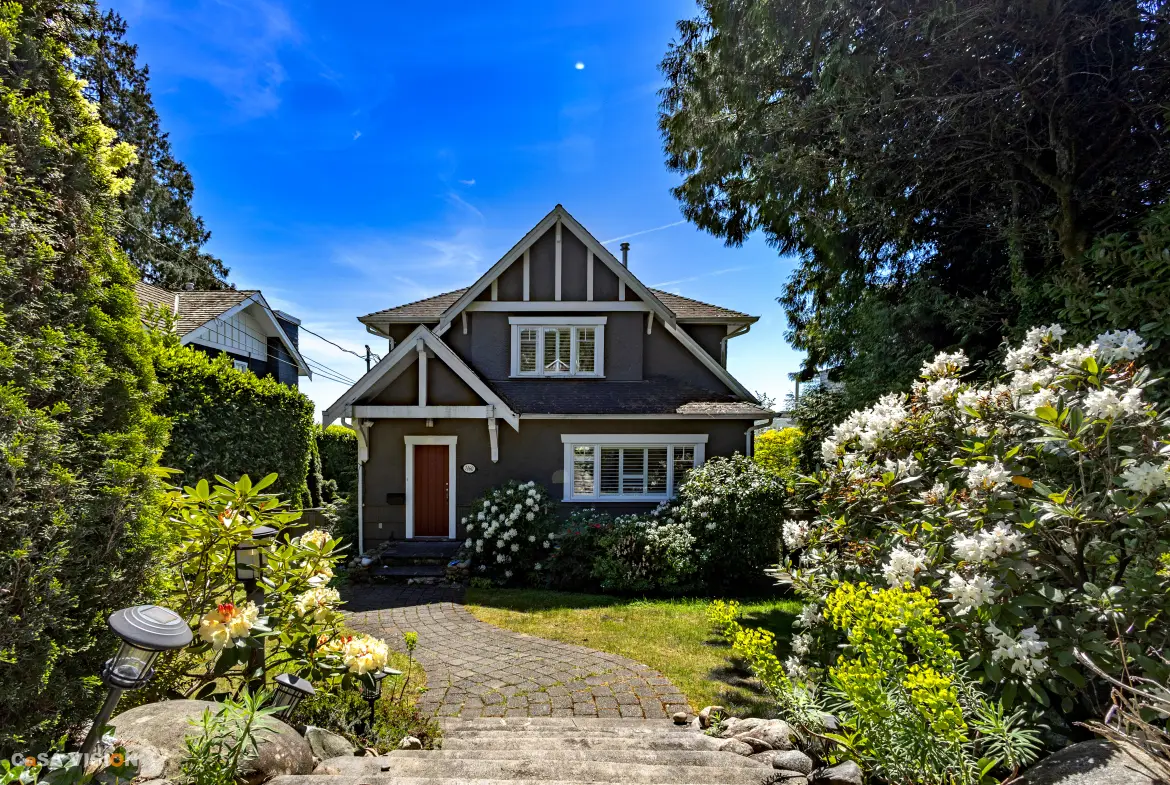Nelson Avenue, West Vancouver, BC