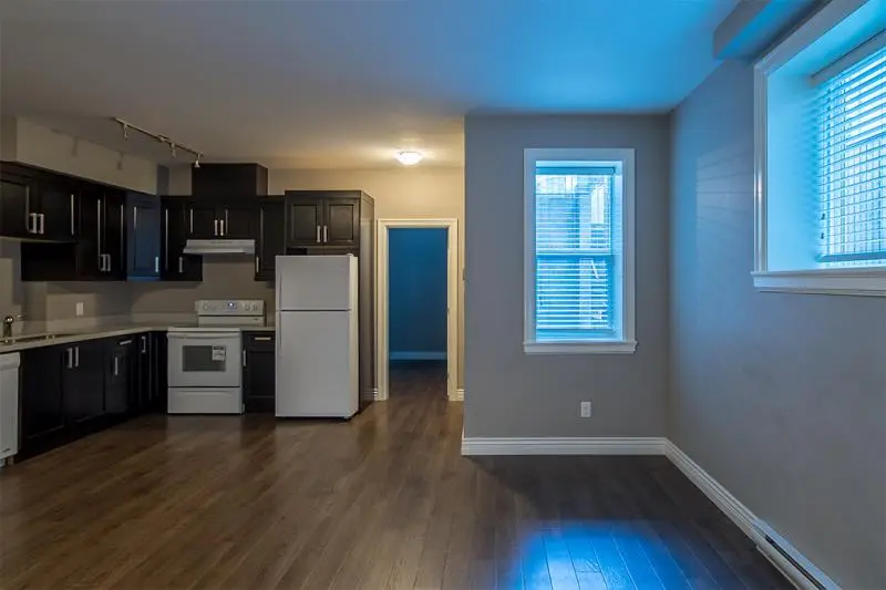 Basement Suite Hillcrest Street Coquitlam BC V3J 6N9